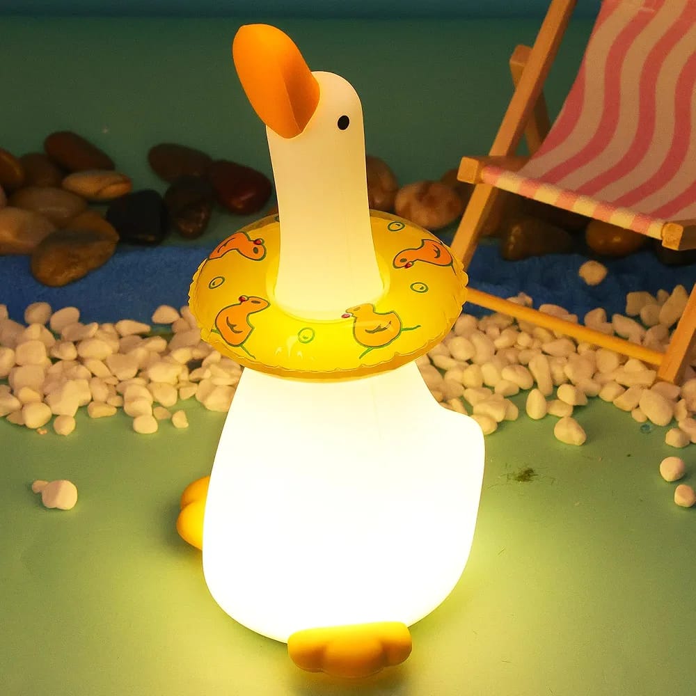 Duck Night Light for Kids, Rechargeable Duck Bedside Lamp with Mini Red Scarf 3 Level Dimmable Cordless Duck Light Living Room Home Decor Xmas Birthday Girl Boys Gift [Energy Class G]